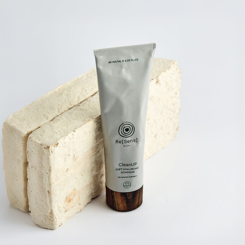 CleanUP — gomaj delicat cu acid hialuronic